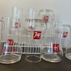 Vintage The Uncola 7-Up Upside Down Drinking Glasses