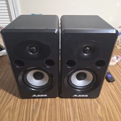 Alesis Elevate 6 Pair Of Studio Monitors