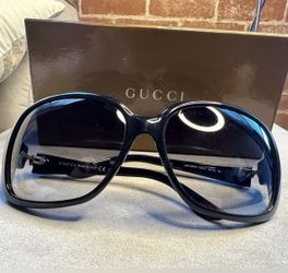 Authentic Gucci sunglasses 