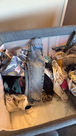 FREE! Baby clothes