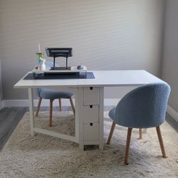 Gateleg Table with Boucle Chairs