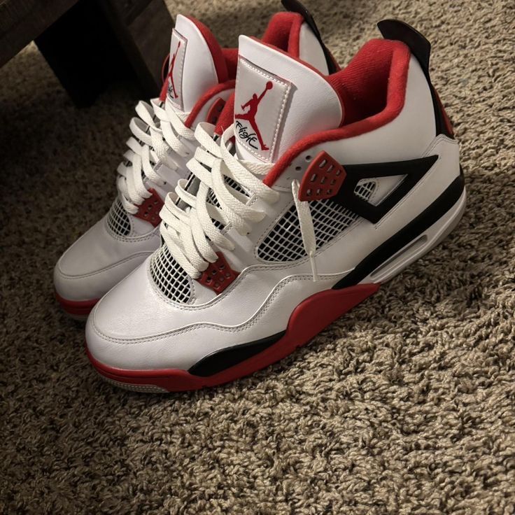 Jordan red 4’s