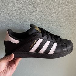 Adidas Superstar