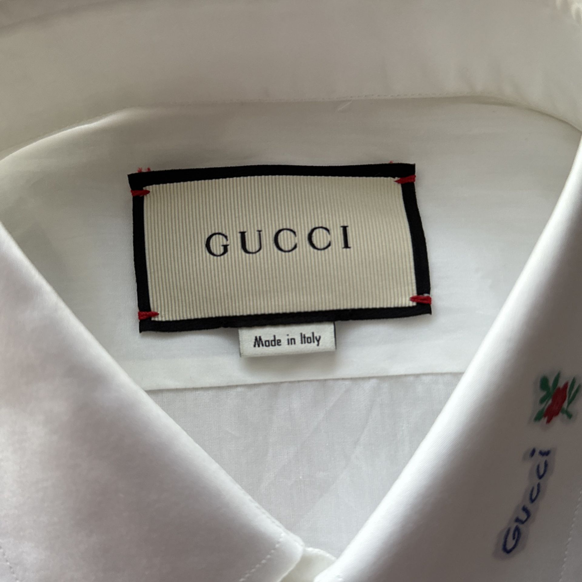 New Gucci Button Up Dress Shirt