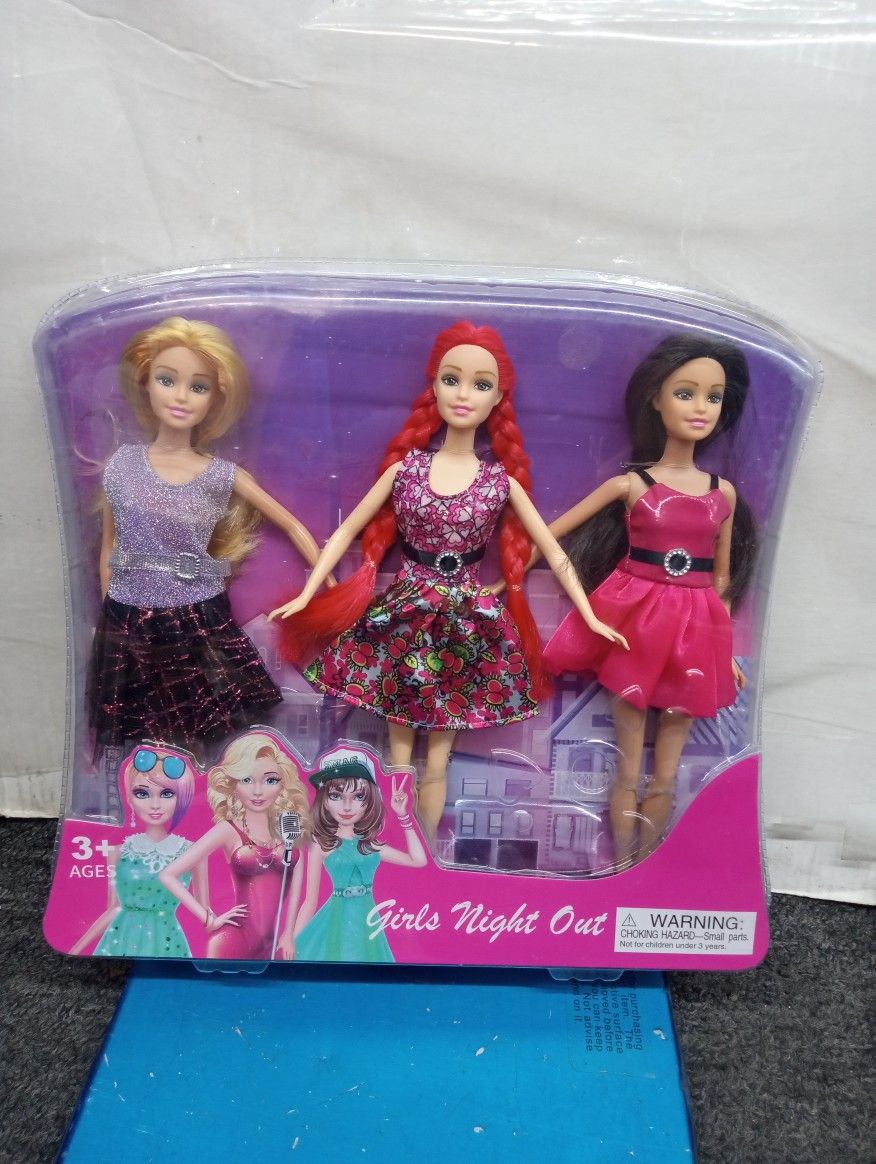 Girls night out dolls