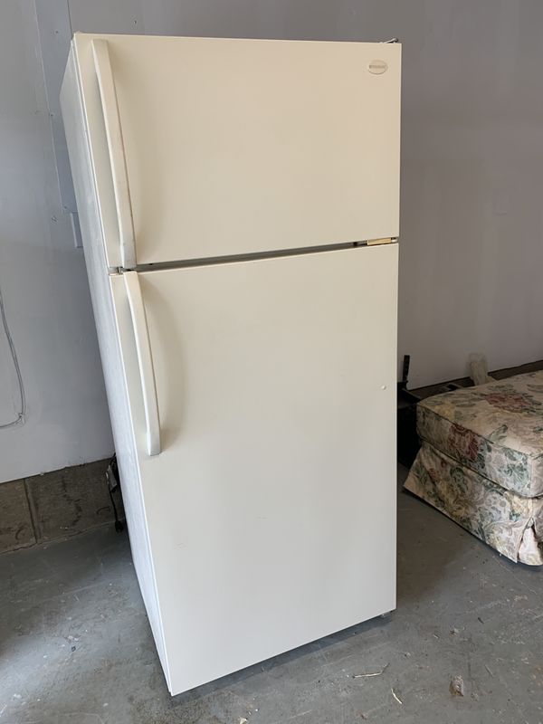 Frigidaire 15.5 cu. ft. Refrigerator for Sale in Portland, OR - OfferUp