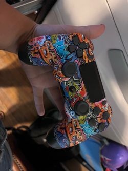 PS4 controller