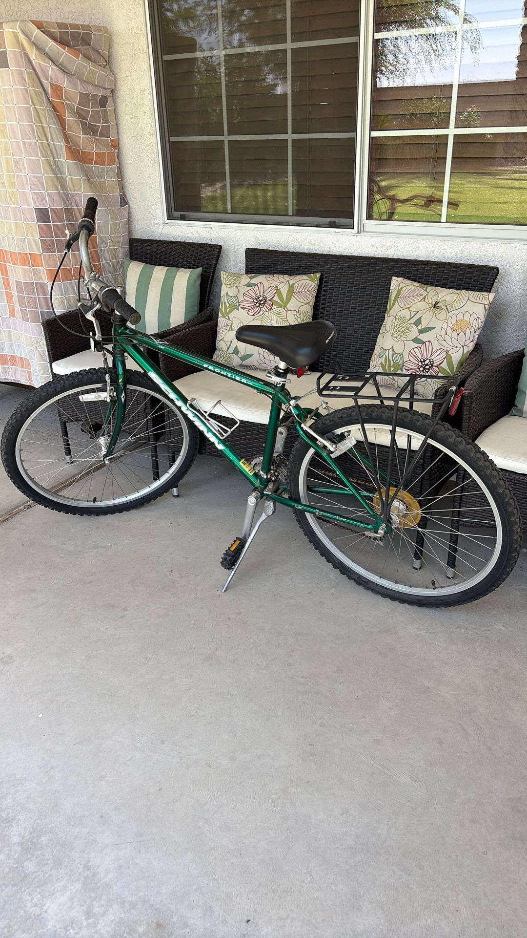 Schwinn Frontier 10 Speed Mountain Bike