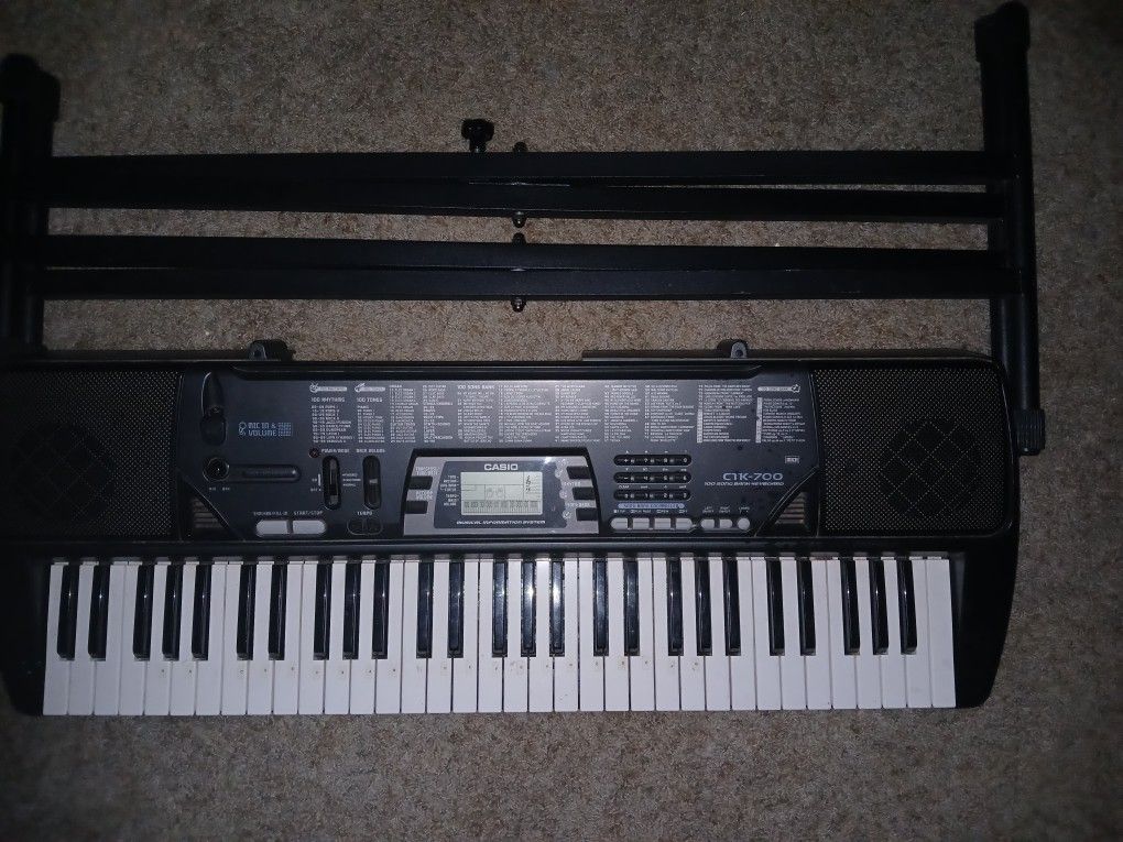 Casio Electric Keyboard W/ Stand