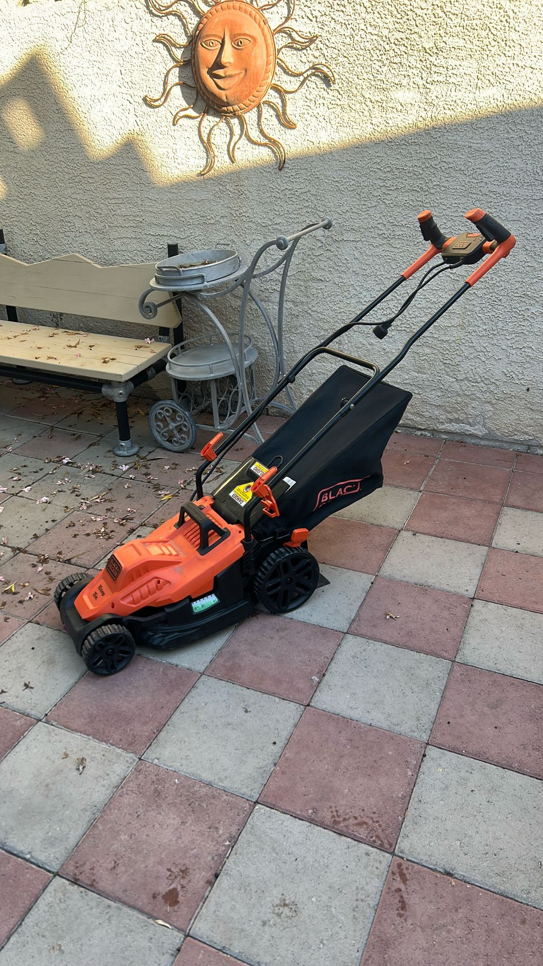Lawn Mower , Black- Decker Electric