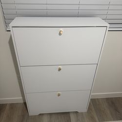 Brand New White shoe rack