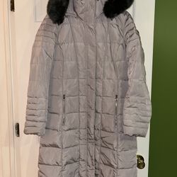 Calvin Klein Woman’s Size Medium Winter Coat 