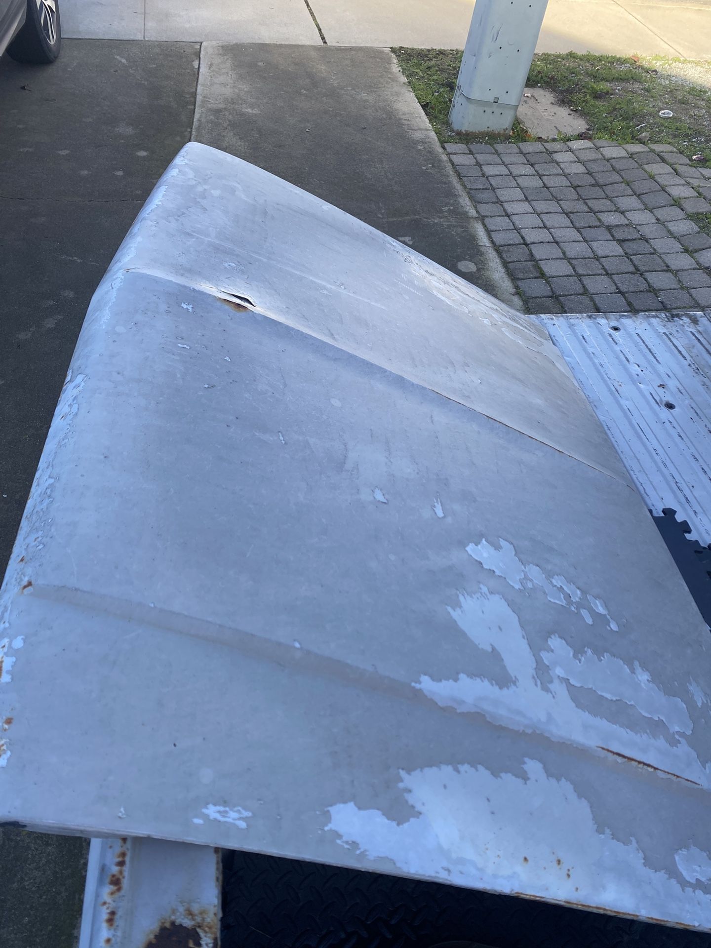 Chevy Silverado Hood