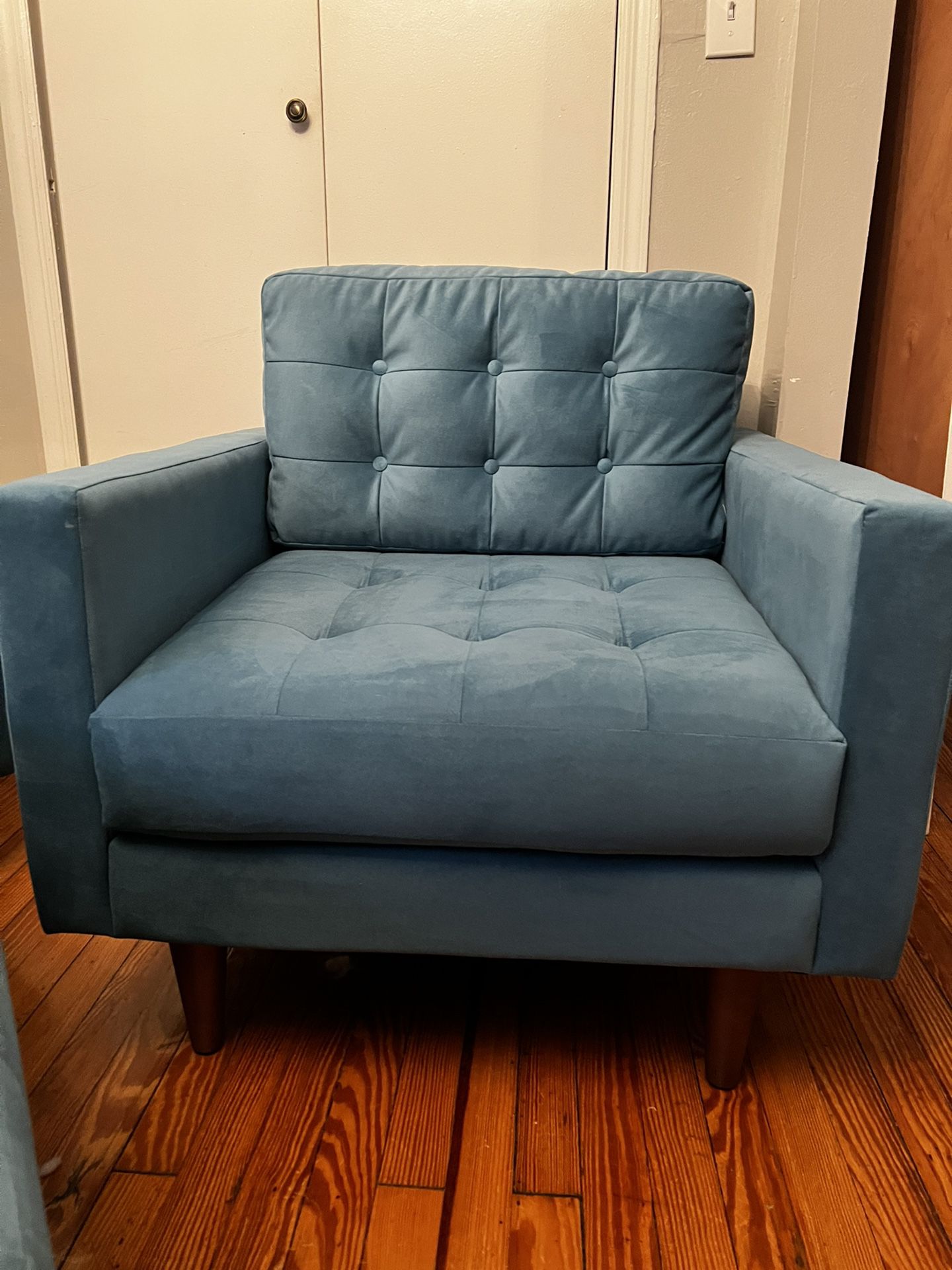 Joybird Eliot Apartment Chair Brand New