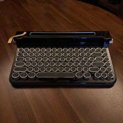 vintage aesthetic bluetooth typewriter keyboard