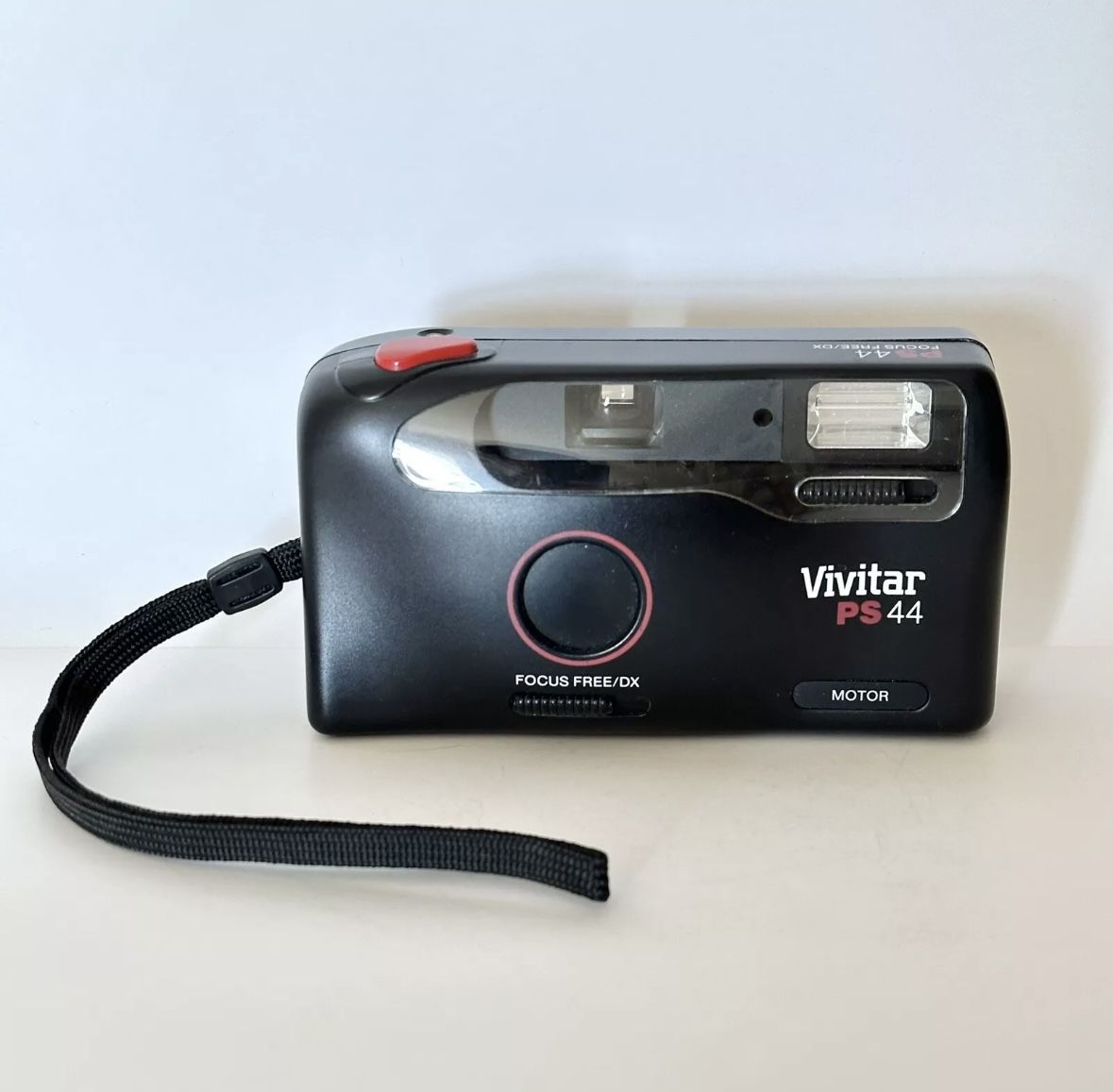 Vivitar PS44 Focus Free DX 35mm Camera Film Built In Flash