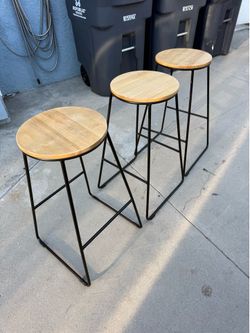 Industrial wooden and metal stool with sled base, model 8414.