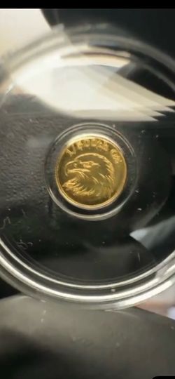2 small gold rounds