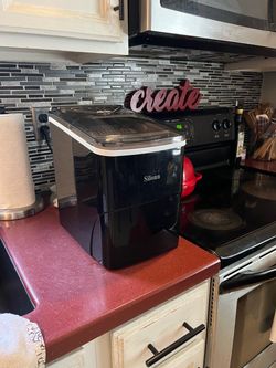 Silann Countertop Bullet Ice Maker (26 lbs) -SLIM01B