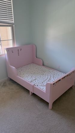 IKEA BUSUNGE Extendable Kids Bed