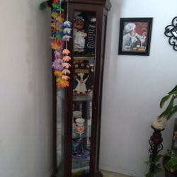 Wooden Corner Center