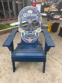 Man cave / corona / beach