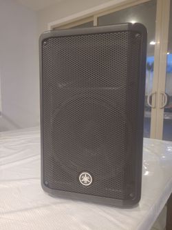 POWERED SPEAKER