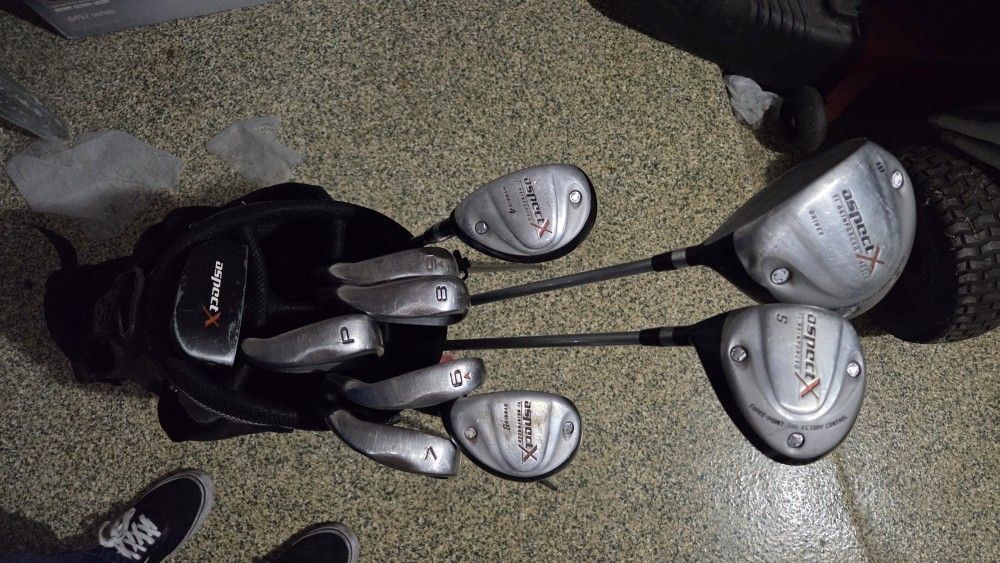 Left Handed Golf Clubs