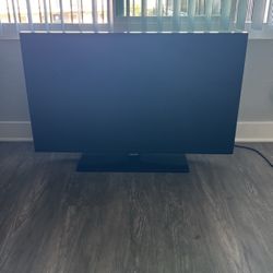 40’ Samsung TV