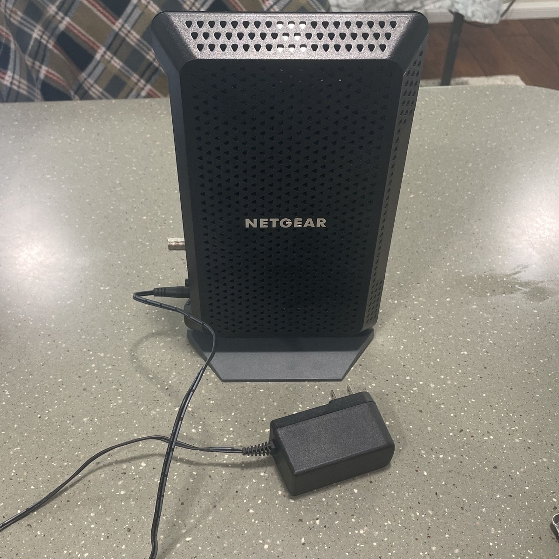 Netgear nighthawk 32x8 DOCSIS 3.1 Cable Modem