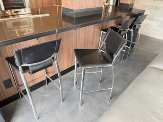 Danielsville 25" Counter Stools (4)