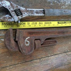 Plumbing tools (22 in(2 pic)