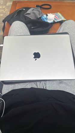 Apple MacBook Pro 16-inch M3 Pro 36GB RAM (2023)
