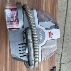 Bissell Carpet Cleaner 