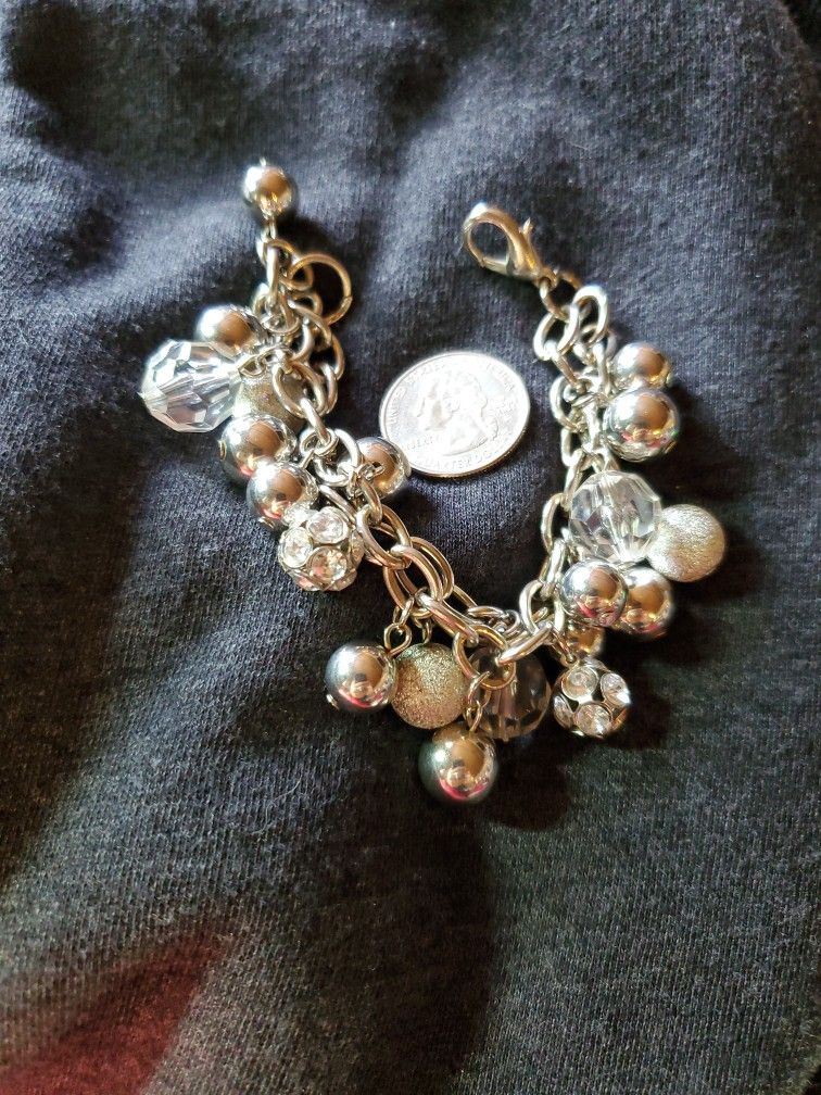 Silver Tone Link Bracelet 