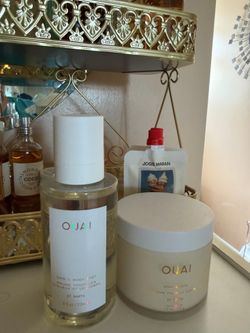 Ouai st Bart’s body spray and perfume duo