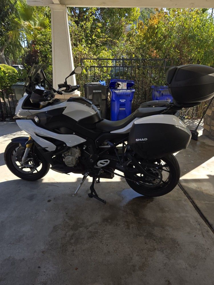 2016 BMW S1000XR