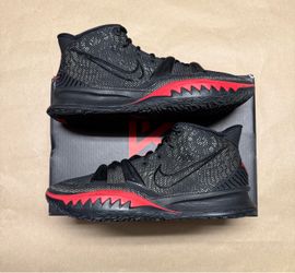 Nike Kyrie 7 Bred Men’s size 10.5 Basketball Shoes Rare!