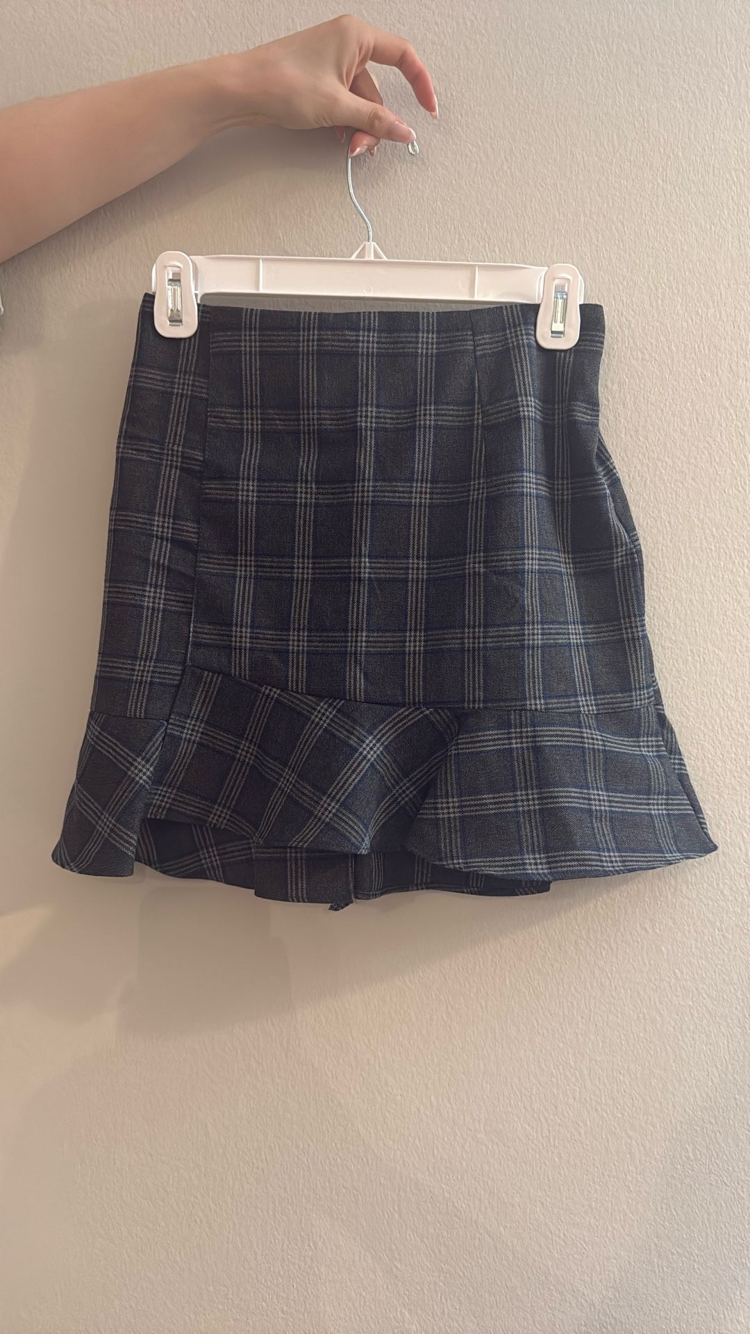 Grey Skirt (from Korea)