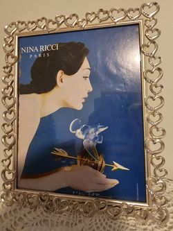 $15.00 - Stunning Picture Frame,  Hearts with Rhinestones Accents Around Frame!  8x10 Size!  Great Gift Idea!!