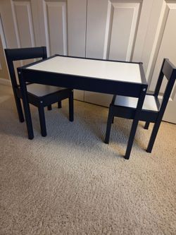 KIDS TABLE & CHAIR SET - NEW!