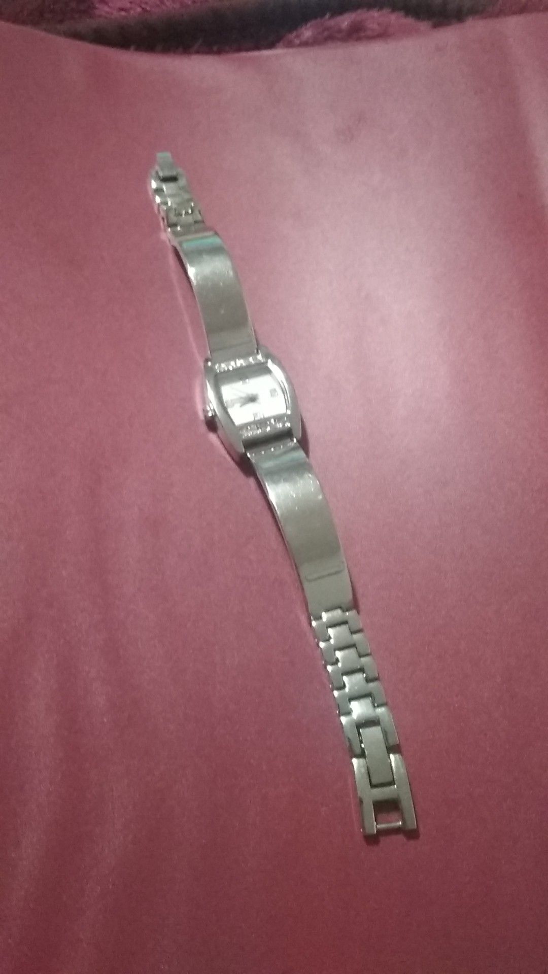 Movt siver watch new battery great condition