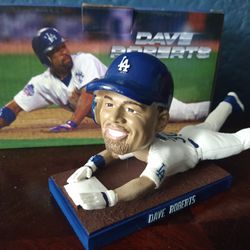 Los Angeles Dodgers Dave Roberts Bobblehead