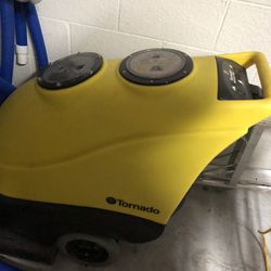 Commercial Vaccums !!! 