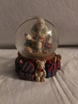 Santa Snow Globe