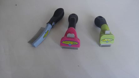 3 FURminator pet grooming Combs