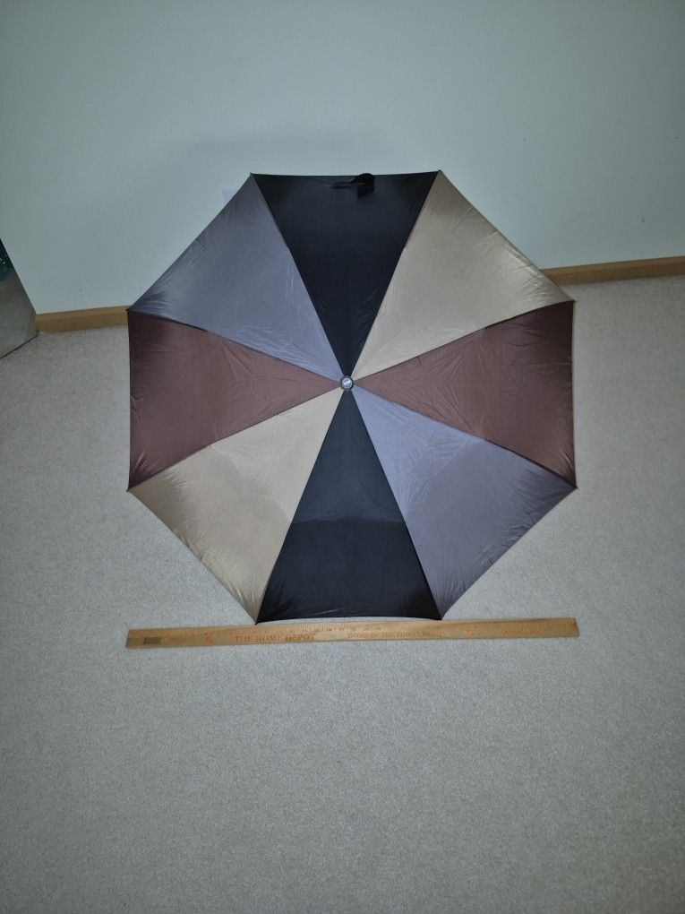 Vintage Totes Telescoping Umbrella