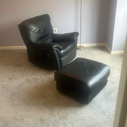 Single Reclining Chair with Leg Rest
