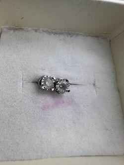 10k White Gold Diamond Cut 2 Carat Earrings 100% Gold Studs And Real Diamonds