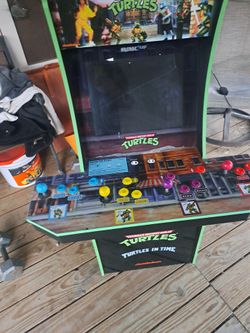 Arcade1Up TMNT Turtles in Time Arcade Cabinet